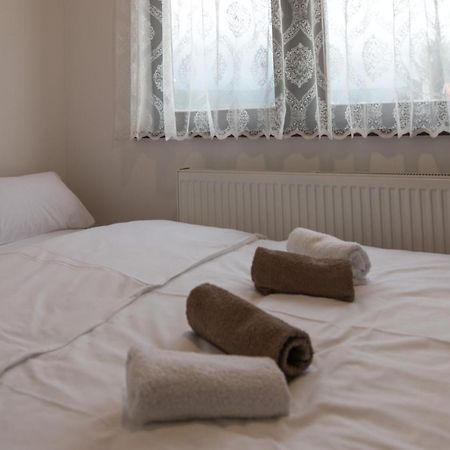Aparthotel Viktorijini Konaci Kremna Zewnętrze zdjęcie