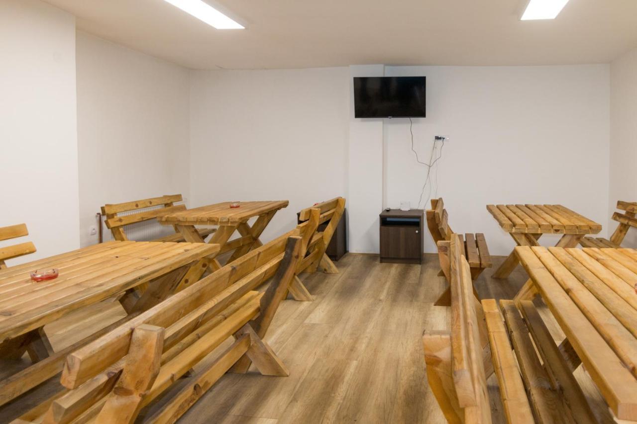 Aparthotel Viktorijini Konaci Kremna Zewnętrze zdjęcie